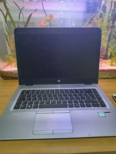 Notebook HP Intel Core i5 | 8GB RAM | SSD | Tela 14" | Teclado retroiluminado