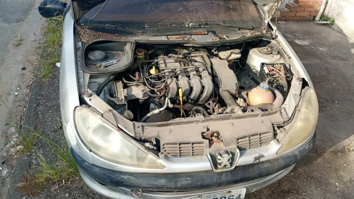 Vendo motor do Peugeot 1.0 16v gasolina ano 2000