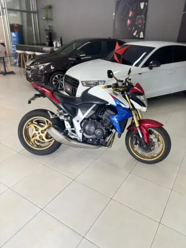 CB 1000 Capitao America Unico Dono