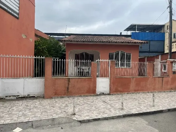 Casa no Centro de Nova Iguaçu Para Alugar e Montar Seu Comércio Com 250m2