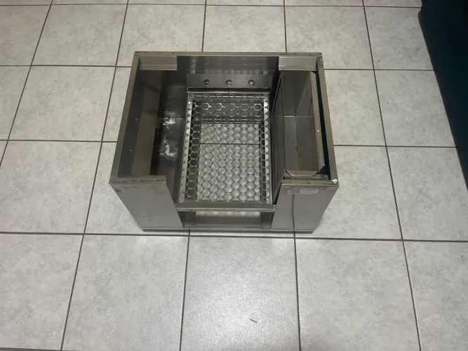 CHURRASQUEIRA INOX