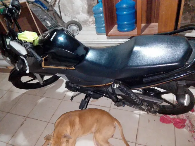 Vendendo minha moto Yamaha factor 