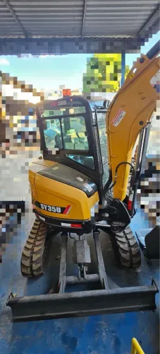 MINI ESCAVADEIRA SANY SY35U