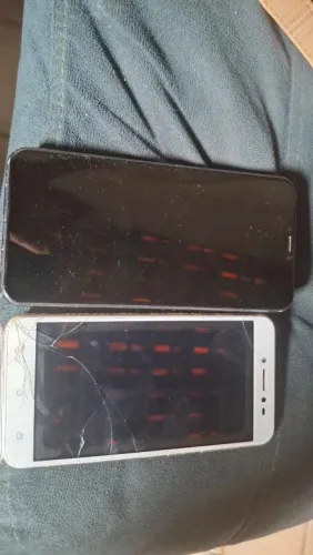 Celulares pra retirada de peças