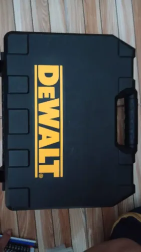 Parafusadeira profissional Dewalt