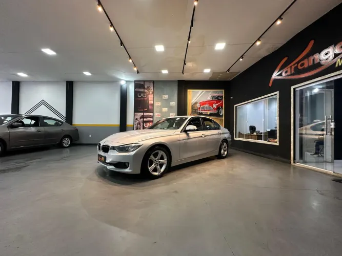 BMW 320I A 2.0 Turbo/activeflex 16V 184cv 4P 2014