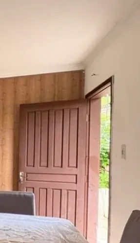 Vendo 4 portas usadas em madeira maciça 