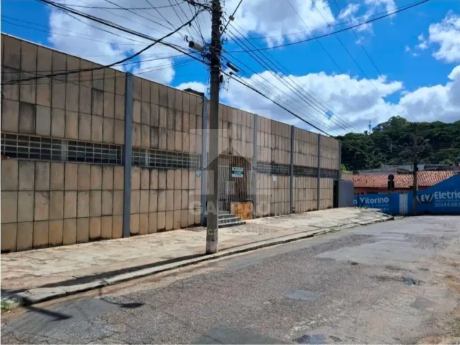 Galpão Comercial para Locação em Belo Horizonte