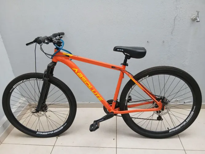 BICICLETA ABSOLUTE ARO 29 LARANJA