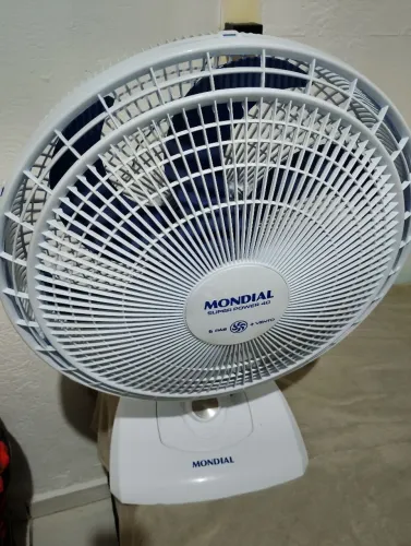 Vendo um ventilador