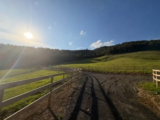 OPORTUNIDADE!! LINDO SITIO EXCLUSIVO NA SERRA
