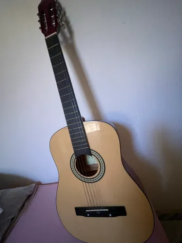 Vendo violão vogga