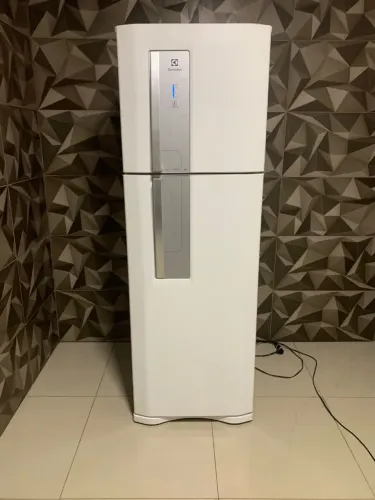 Geladeira 110 v