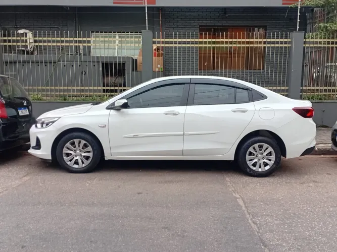 Chevrolet Onix Plus LT 1.0 12V Flex Mec. 4P 2020
