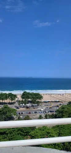 Apartamento com eterna vista panorâmica da praia e mar inesquecível