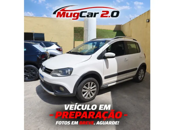 Volkswagen Crossfox 1.6 MI Total Flex 8V 5P 2013