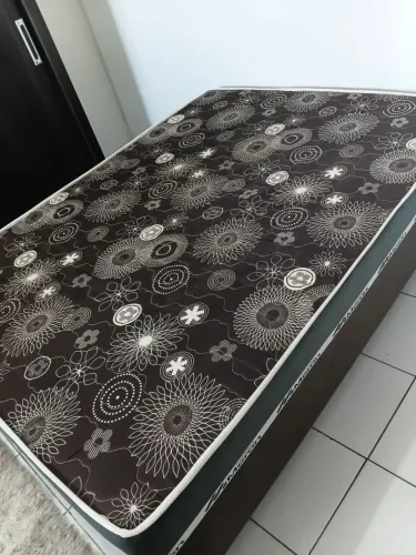 Cama
