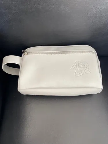 Necessaire branca corino