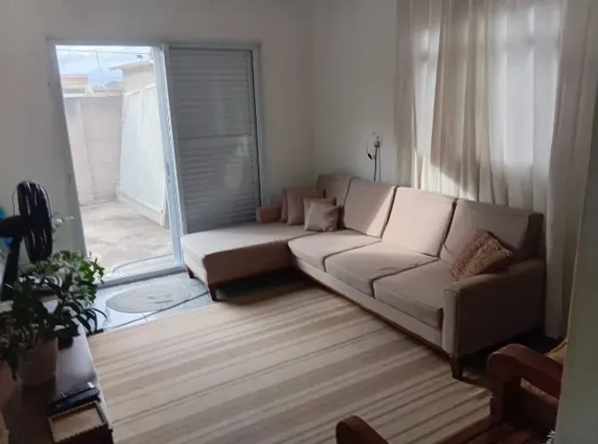 Casa na Brasília em Glória (entrada 15mil)