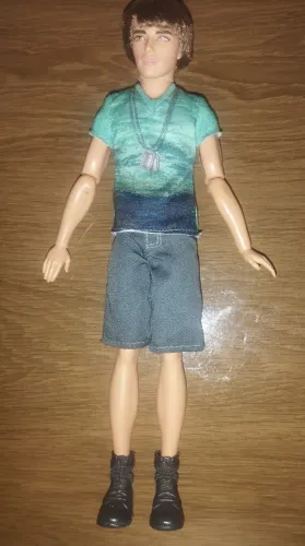 Ken Fashionista 2013