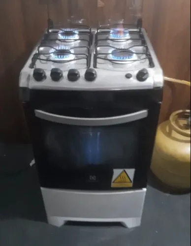 Vendo este fogão
