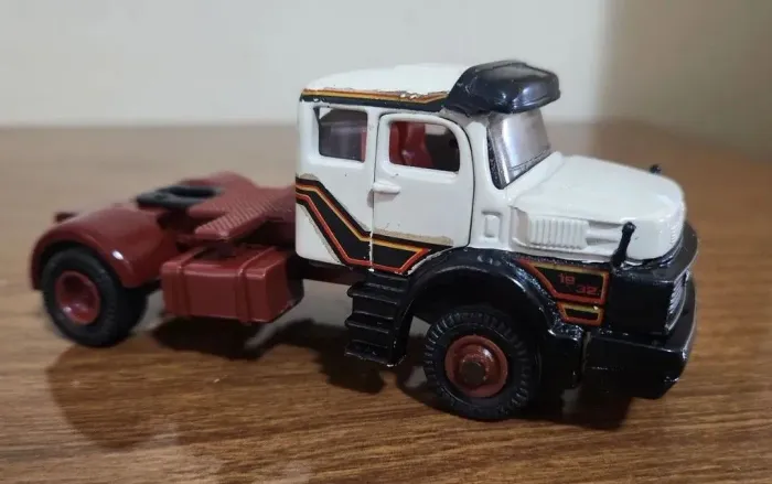 Miniatura Caminhão Mercedes Benz 1932 Arpra Anos 80 Escala 1/50
