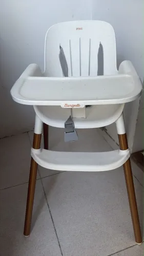 Cadeira de alimentação