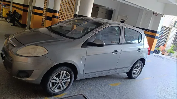 Fiat Palio Attractive 1.0 EVO Fire Flex 8V 5P 2014