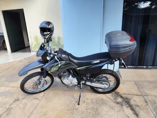 MOTO YAMAHA LANDER 250 2014