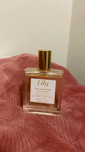 Óleo Acetinado Lily
