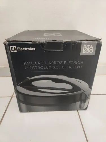 Panela de Arroz Electrolux Efficient 3,5L - Lacrada