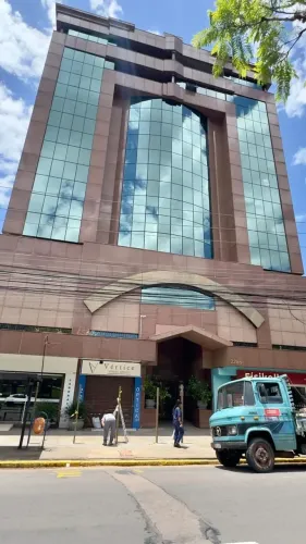 MÁFFER IMÓVEIS ALUGA  CONJUNTO COMERCIAL PREMIUM NA AV. PRAIA DE BELAS 2266  Ao lado do Ho