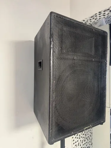 ? VENDO SISTEMA DE SOM - R$ 1.000 ? 