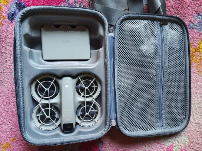 Drone DJI Neo com 3 Baterias, Bolsa e Carregador Original