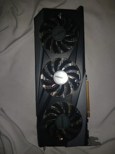 VENDO PLACA DE VÍDEO RX 7600 8GB