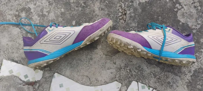 Tênis society umbro N° 41