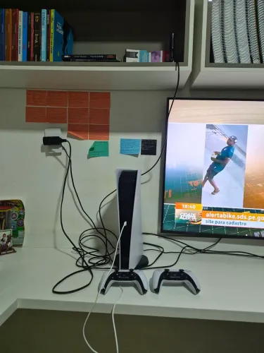 Ps5 com dois controles novíssimo a venda