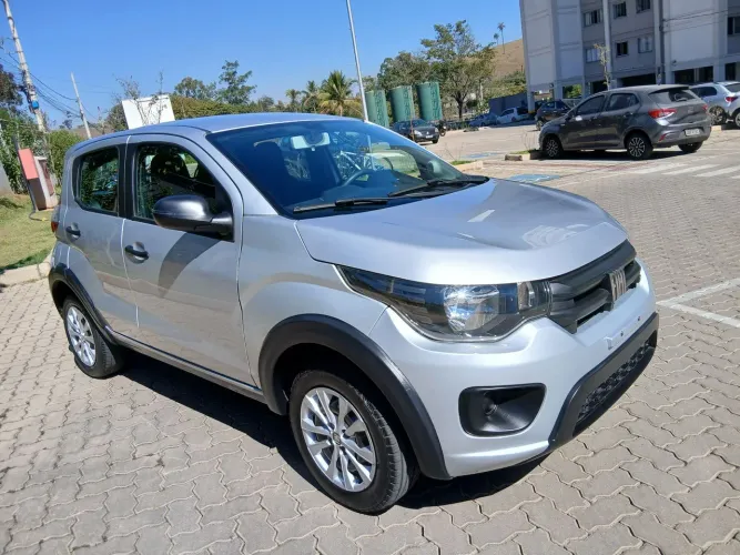 Fiat Mobi Like 1.0 Fire Flex 5P. 2022