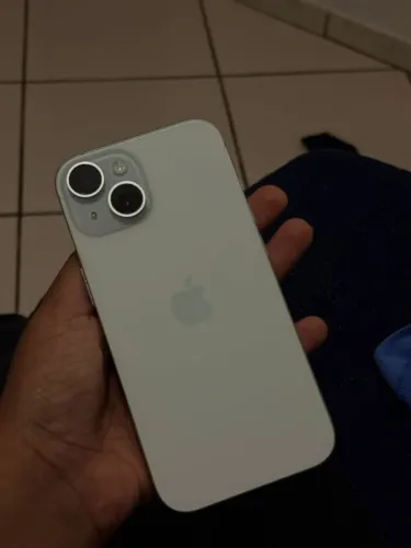 Iphone 15 128gb ainda na garantia Apple
