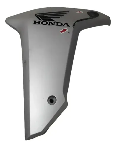 Carenagem Aba Tanque Honda Xre 190 25/26 L/e Ralada 61949 Prateado