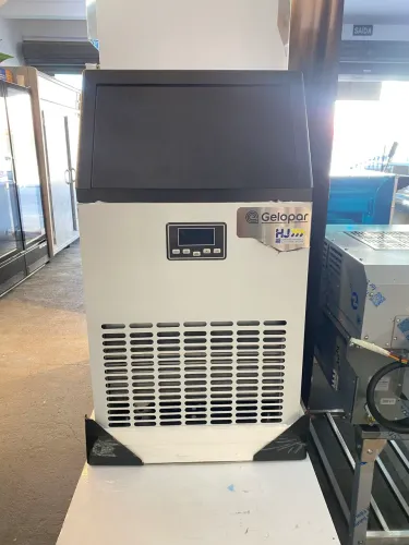 NZ. Máquina de gelo 40 kg Gelopar