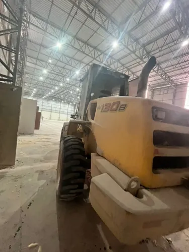 Máquina pa carregadeira New holland