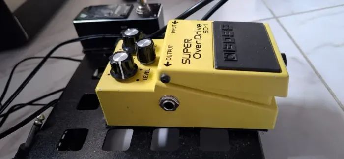 Pedal Boss super over drive SD1