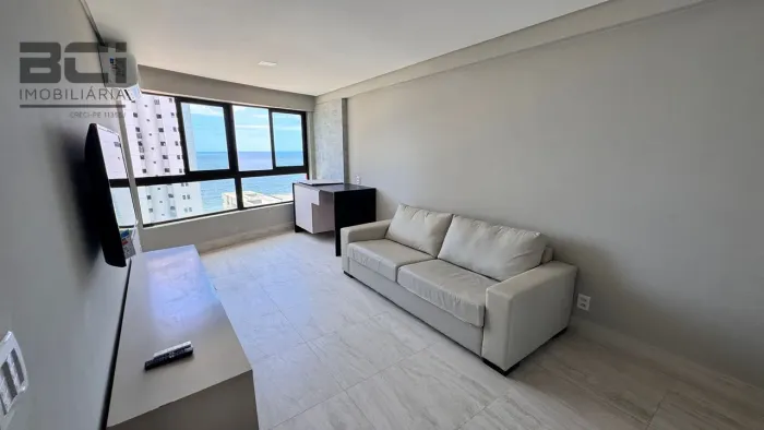 Apartamento 2 quartos para alugar em Boa Viagem, andar alto e vista para o mar.