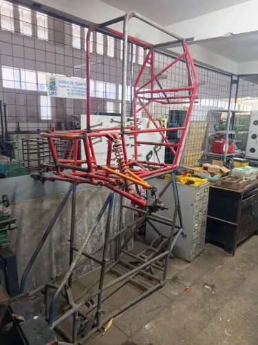 2 Chassis Baja SAE em aço carbono, gaiola e suspensão dianteira