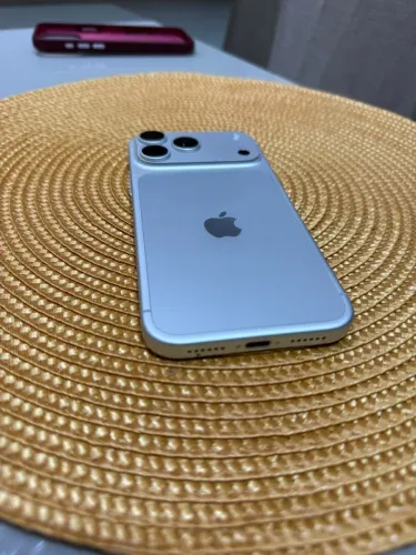 18 pro Max 256gb