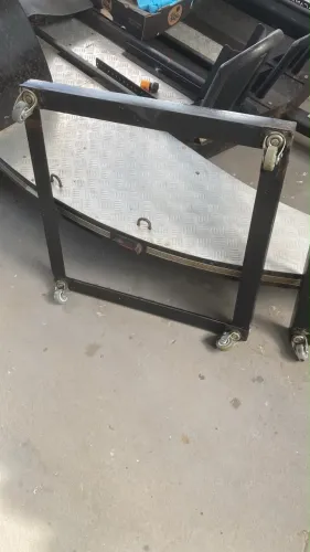 Suporte móvel para geladeira, máquina de lavar e outro eletrodomésticos.