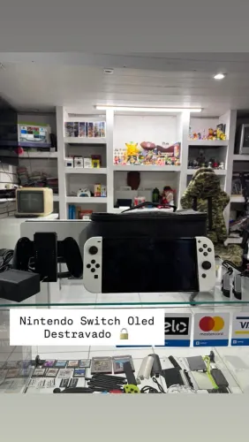 Vendo Nintendo Switch Oled destravado