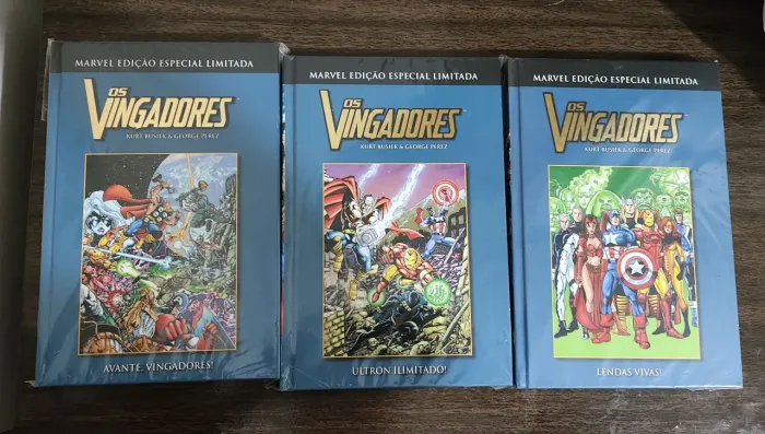 OS VINGADORES POR KURT BUSIEK E GEORGE PEREZ SALVAT