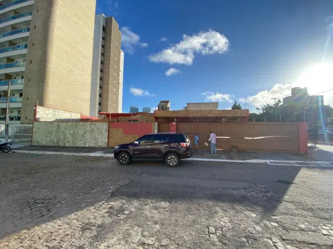 Casa para alugar, 200 m² por R$ 6.000,00/mês - Ponta Negra - Natal/RN